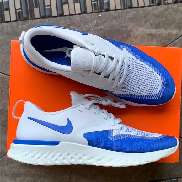 •NIKE ODYSSEY REACT 2 FLYKNIT VAST GREY/GAME ROYAL - Picture 2 of 16